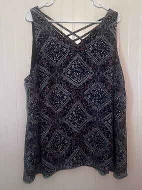 Maurices Navy and White Backless Sleeveless Tank Top